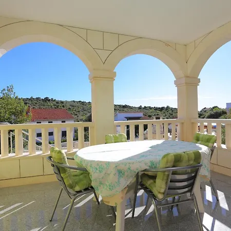 By The Sea Cove Ostricka Luka, Rogoznica - 17086 Sevid